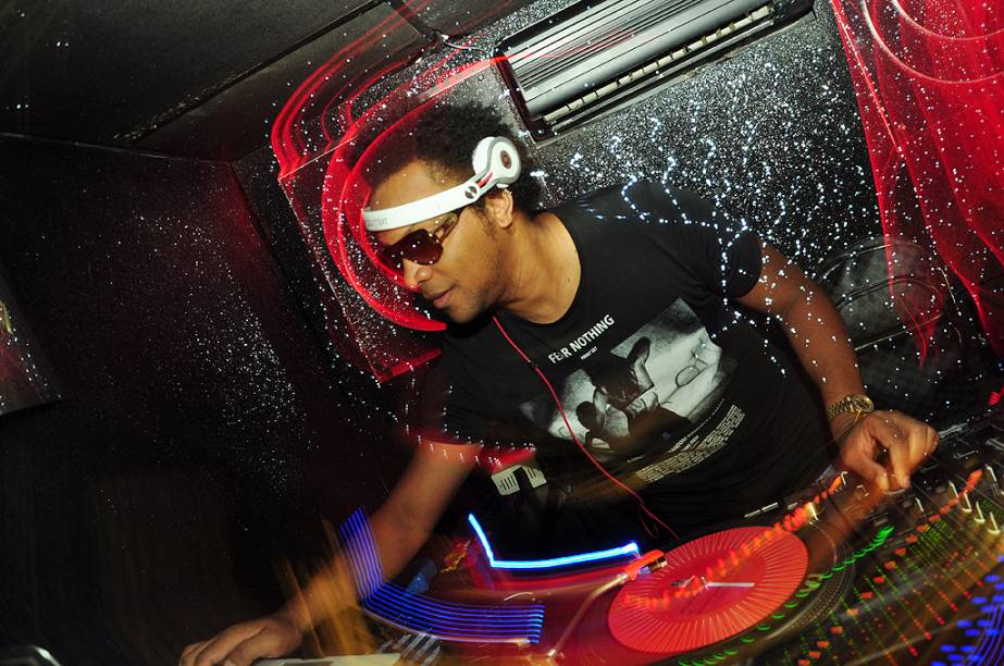 DJ Puff: comanada session de hip hop na Royal DJ Puff: comanada session de hip hop na Royal