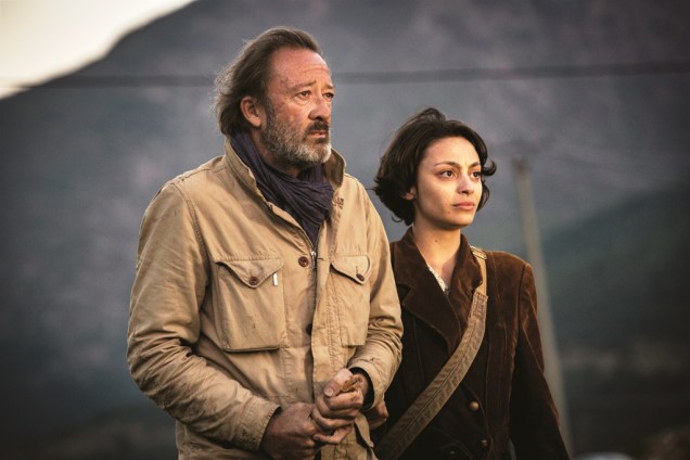 Do Outro Lado do Mar (2015), de Pierre Maillard