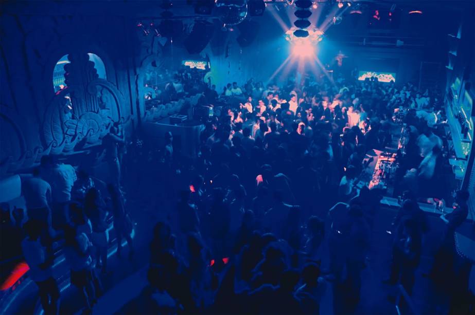 Pista do Yacht: bem-arrumados, moderninhos e héteros compõem público da casa Pista do Yacht: bem-arrumados, moderninhos e héteros compõem público da casa