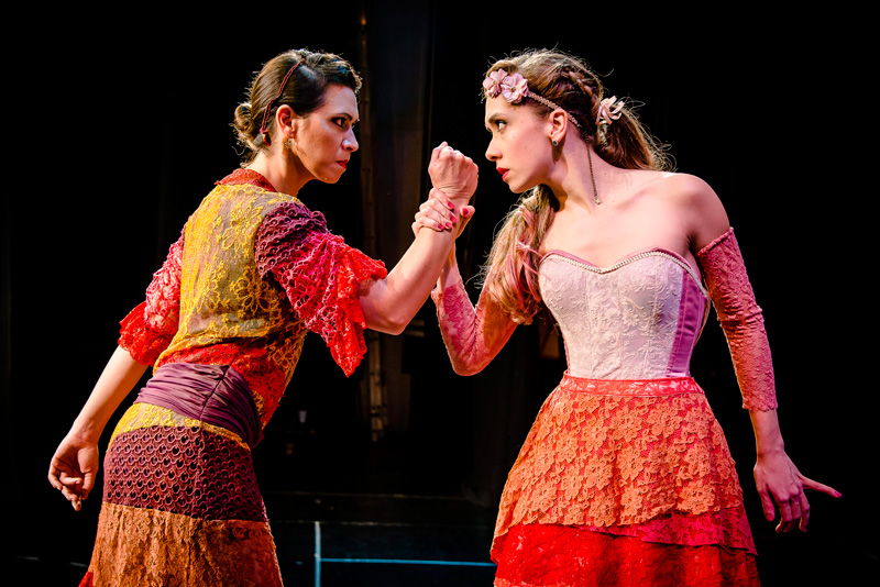 A direção é de Dan Rosseto e Ligia Paula Machado A direção é de Dan Rosseto e Ligia Paula Machado