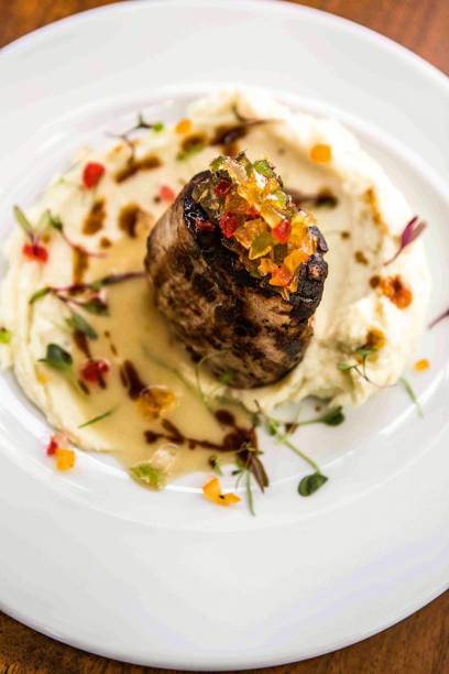 Due Cuochi Cucina: contrafilé suíno Due Cuochi Cucina: contrafilé suíno