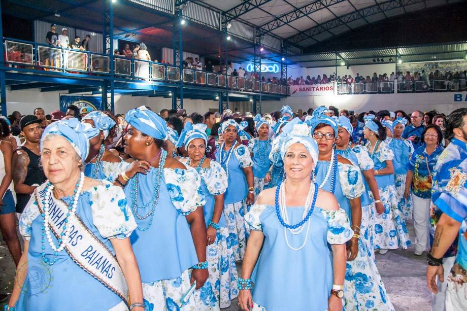 Acadêmicos do Tatuapé: ensaios às terças, quintas e sábados. Acadêmicos do Tatuapé: ensaios às terças, quintas e sábados.