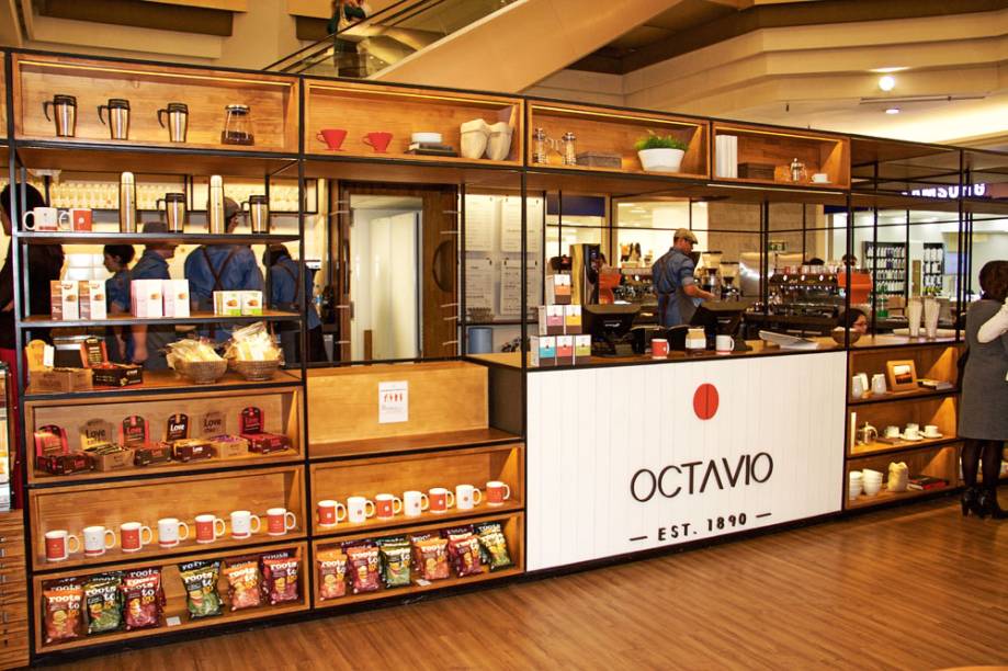 expressos bem tirados direto do balcão expressos bem tirados direto do balcão