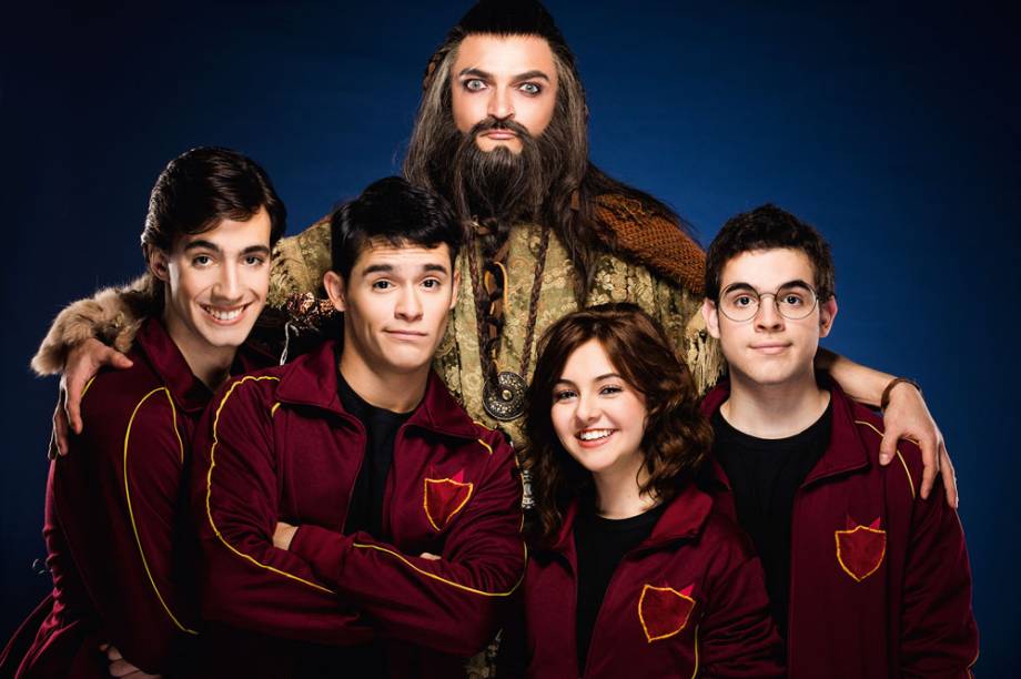 Garbossa, Oliveira, Machado, Klara e Lobo: trama de fantasia Garbossa, Oliveira, Machado, Klara e Lobo: trama de fantasia