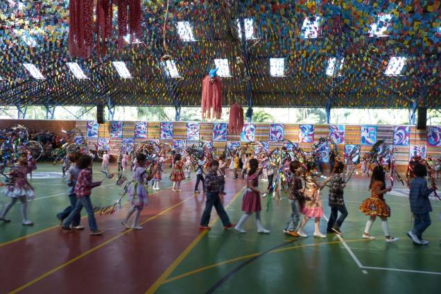 Festa Junina no Colégio Santa Maria recebe até nove mil pessoas Festa Junina no Colégio Santa Maria recebe até nove mil pessoas