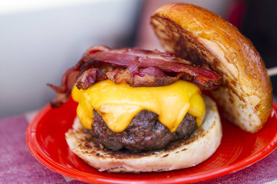 Hambúrguer do Frank & Charles Hambúrguer do Frank & Charles