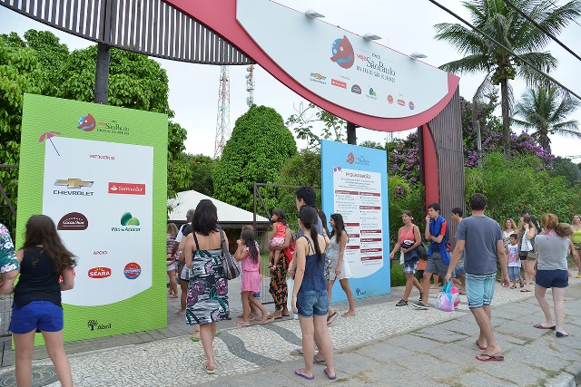 O espaço temporário no litoral oferece diversão gratuita para toda a família O espaço temporário no litoral oferece diversão gratuita para toda a família