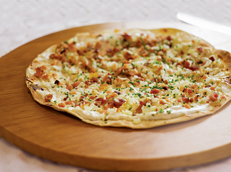 Cobertura de coalhada, bacon e cebola Cobertura de coalhada, bacon e cebola