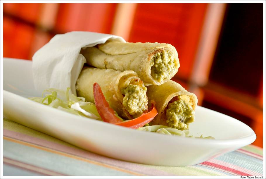 Obá na Calçada: pratos do chef Eric González por R$ 14,00 Obá na Calçada: pratos do chef Eric González por R$ 14,00