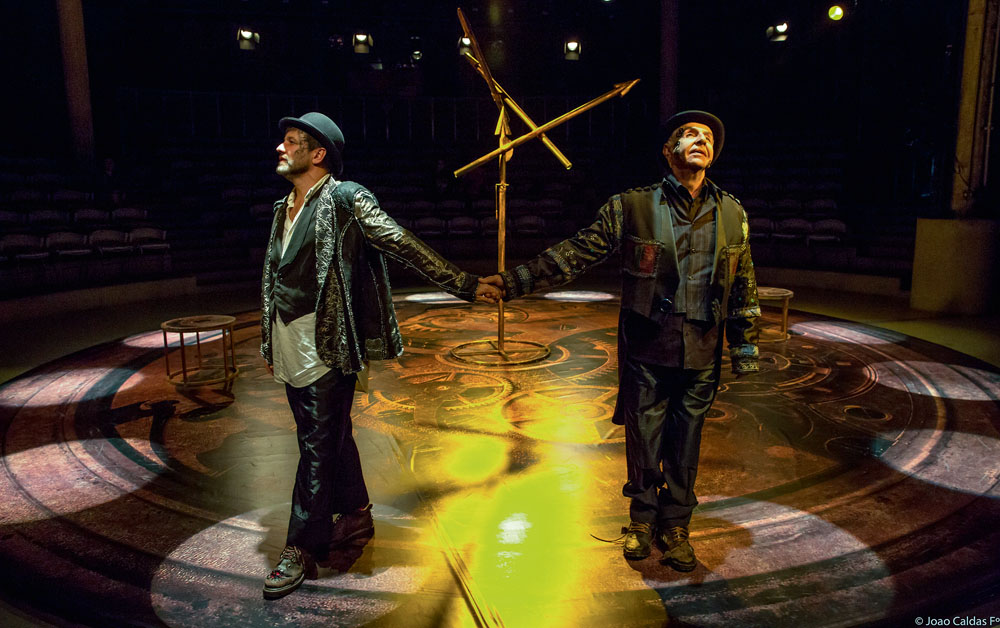 Esperando Godot – Elias Andreato