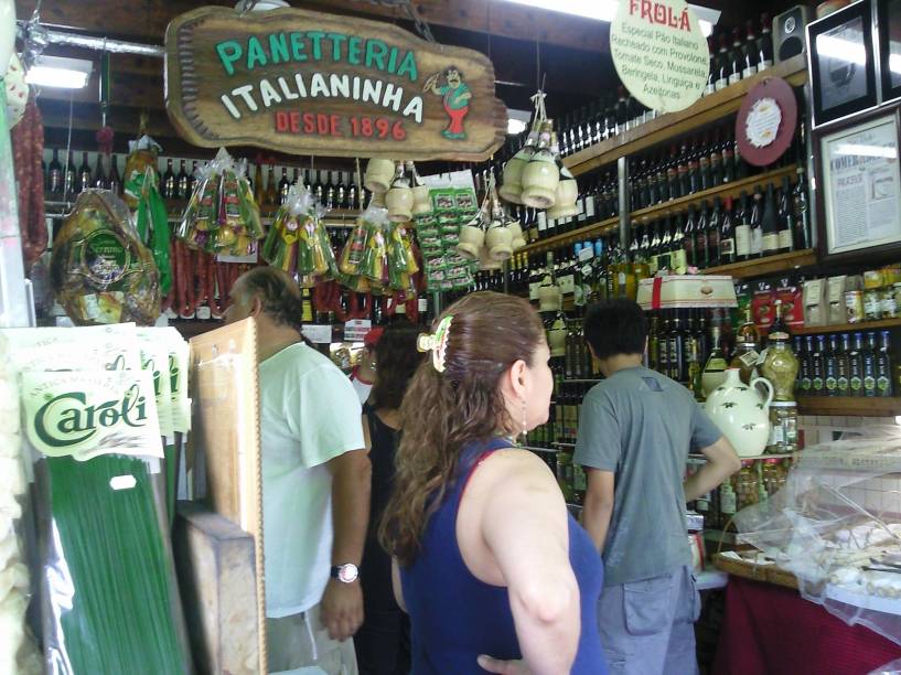 A pequena e charmosa padaria Italianinha A pequena e charmosa padaria Italianinha