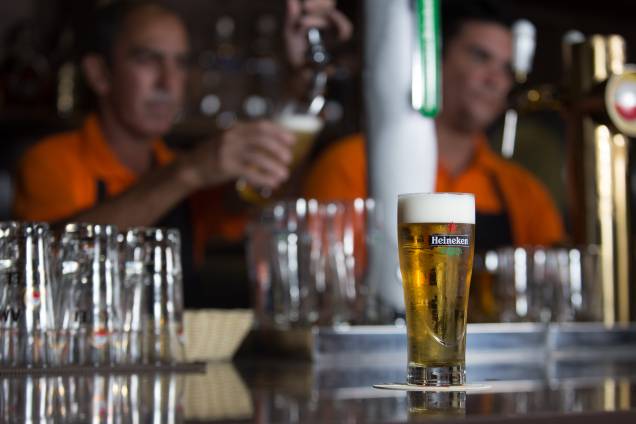 Se preferir um chopinho: Heineken Se preferir um chopinho: Heineken