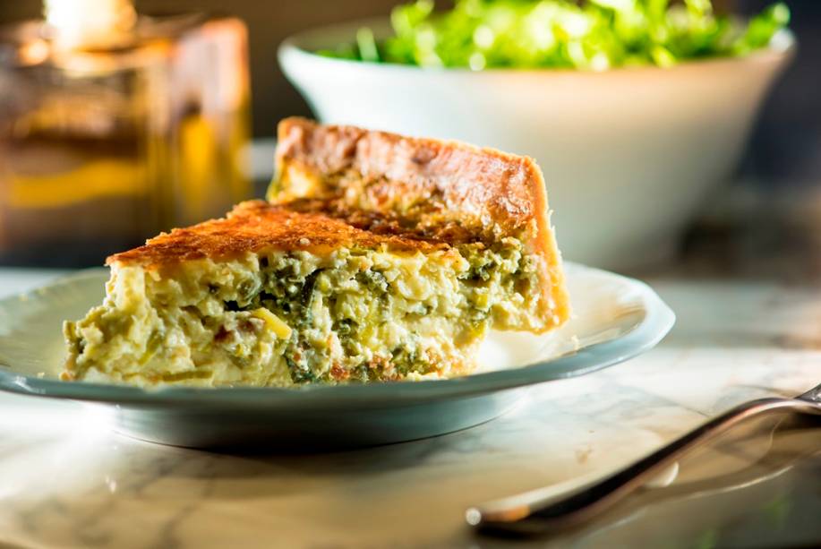 Para uma lanche mais reforçado, a sugestão é a quiche de alho-poró