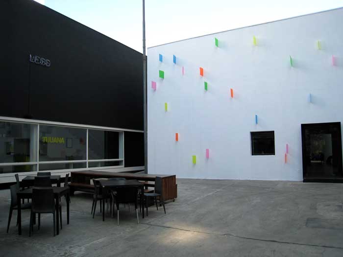 Inaugurada em 2002, Galeria Vermelho surgiu após o restauro de três pequenas casas Inaugurada em 2002, Galeria Vermelho surgiu após o restauro de três pequenas casas