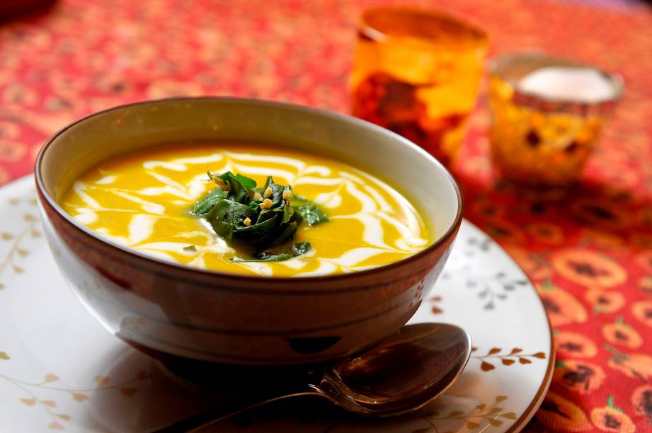 Gaspacho de abóbora com gengibre Gaspacho de abóbora com gengibre