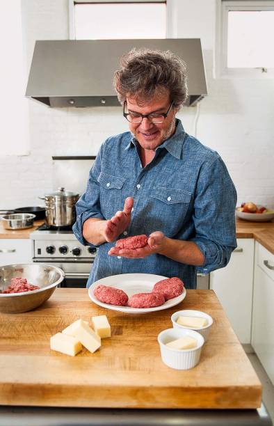 George Motz: um especialista em hambúrguer George Motz: um especialista em hambúrguer