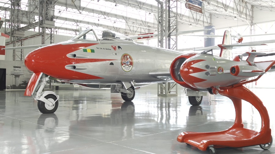 Gloster Meteor: primeiro avião britânico equipado com assento ejetável