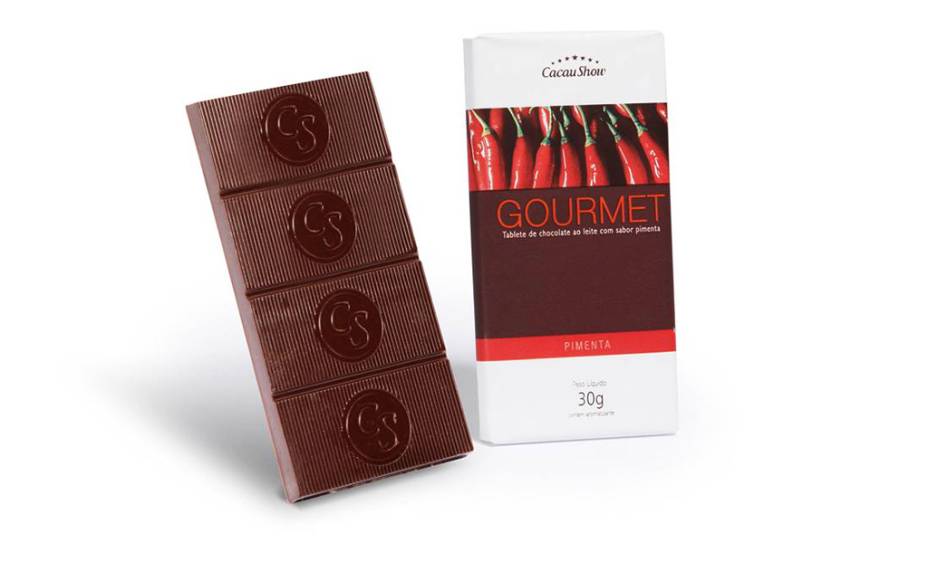 Tablete de chocolate ao leite com sabor de pimenta