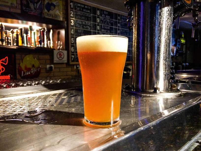 Minidose: a Rogue Brutal IPA Minidose: a Rogue Brutal IPA