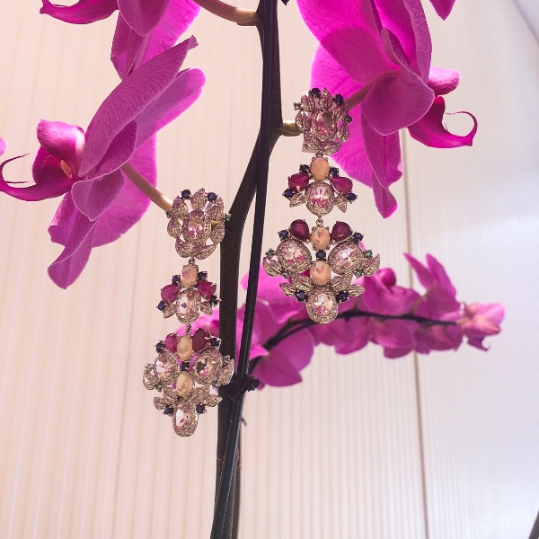 Brinco móbile rubi, opala e brilhante Brinco móbile rubi, opala e brilhante