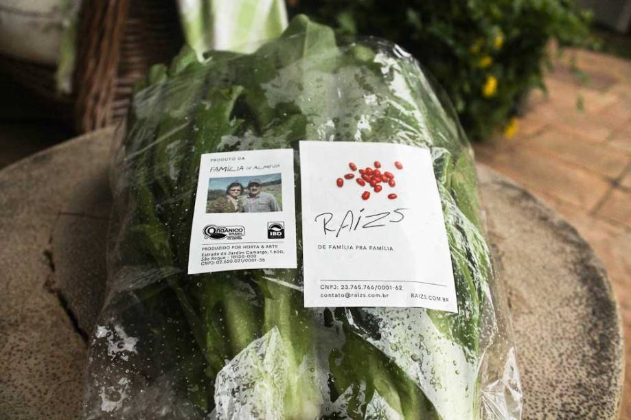 Feirinha orgânica: temperos, frutas, legumes e verduras de R$ 2,50 a R$ 15,00 Feirinha orgânica: temperos, frutas, legumes e verduras de R$ 2,50 a R$ 15,00