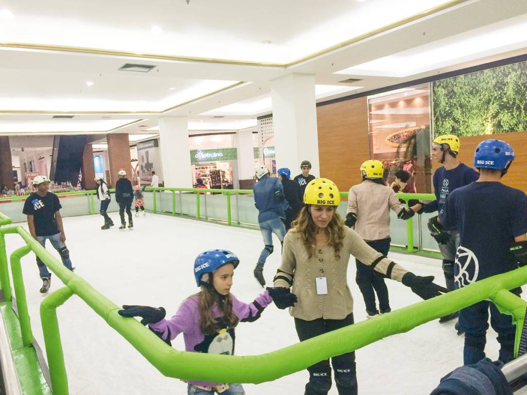 Pista de Patinação no Gelo – Market Place