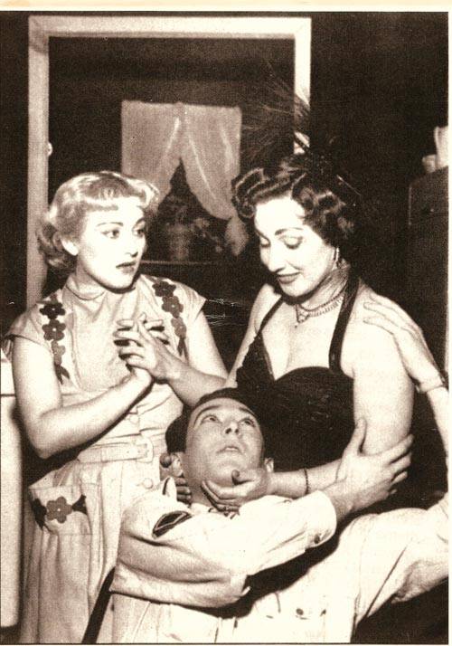 Pouco tempo para a lua-de-mel: recém-casados, em 1954, Nicette e Paulo produziram Ingenuidade, com a mãe dela, Leonor Bruno Pouco tempo para a lua-de-mel: recém-casados, em 1954, Nicette e Paulo produziram Ingenuidade, com a mãe dela, Leonor Bruno