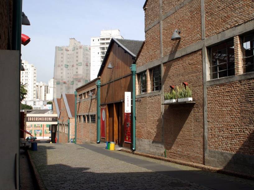 Corredores do Sesc Pompeia