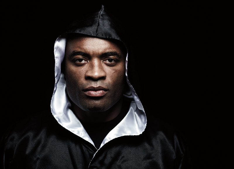 O brasileiro Anderson Silva enfrenta o inglês Michael Bisping O brasileiro Anderson Silva enfrenta o inglês Michael Bisping