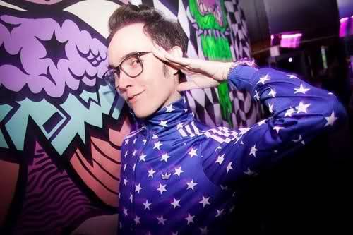 Johnny Luxo: no line-up da Super Ultralions, no Cine Joia Johnny Luxo: no line-up da Super Ultralions, no Cine Joia