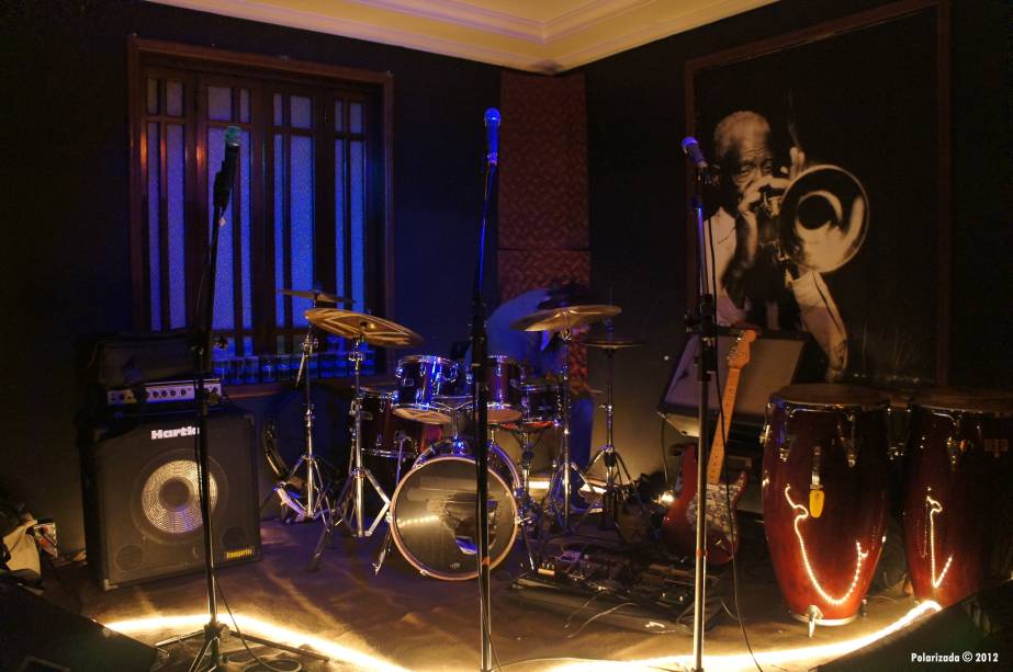 Shows variam de MPB dançante e samba-rock a clássicos nacionais e internacionais Shows variam de MPB dançante e samba-rock a clássicos nacionais e internacionais