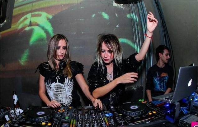 Keila e Kenia Boaventura: no toca-discos da balada