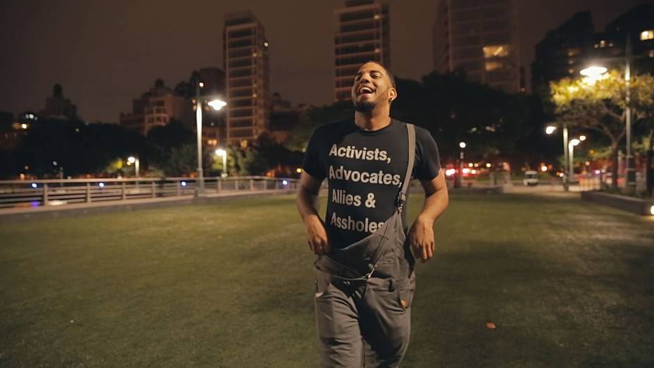 Kiki, de Sara Jordenö Kiki, de Sara Jordenö