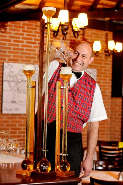 Konstanz: chope de metro embala noites inspiradas no Oktoberfest Konstanz: chope de metro embala noites inspiradas no Oktoberfest