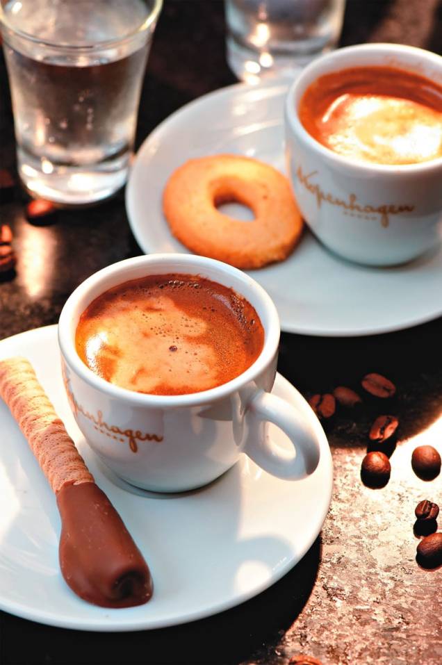 Kopenhagen: canudo de biju acompanha expresso Kopenhagen: canudo de biju acompanha expresso