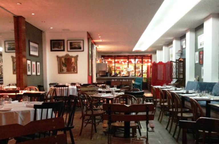 No salão com novo visual, podem ser provadas as receitas criadas por Erick Jacquin No salão com novo visual, podem ser provadas as receitas criadas por Erick Jacquin