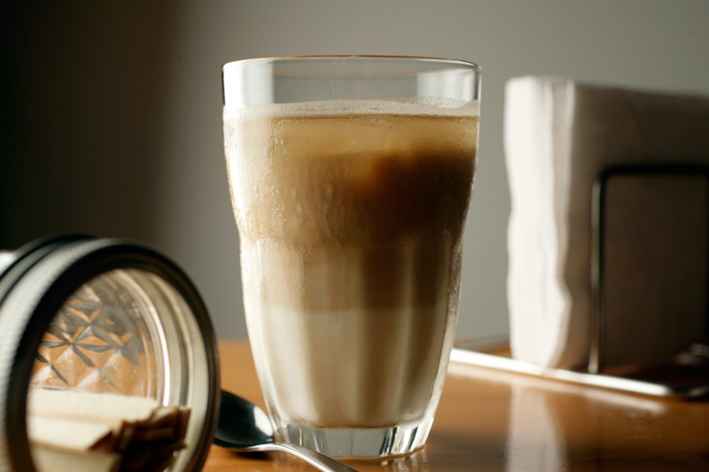 O latte gelado O latte gelado