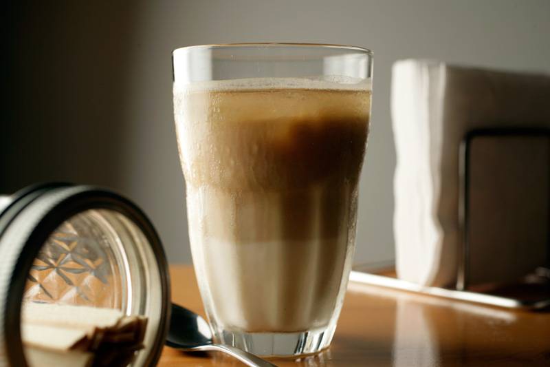O latte gelado O latte gelado