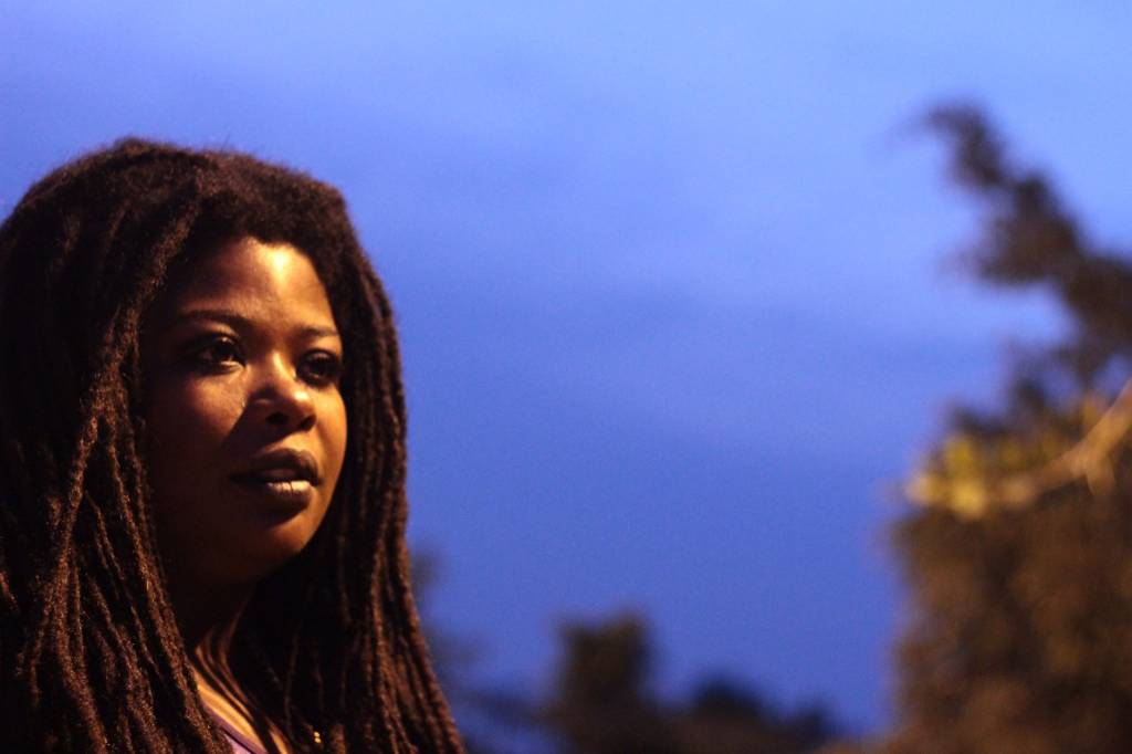 A cantora e dançarina de dancehall Lei di Dai A cantora e dançarina de dancehall Lei di Dai