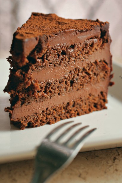 Bolo de chocolate com 70% de cacau e cerveja preta Bolo de chocolate com 70% de cacau e cerveja preta