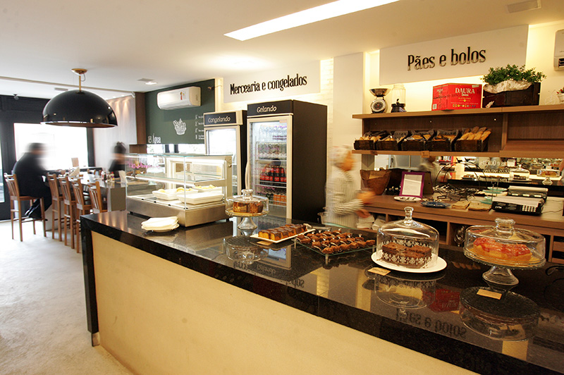 Lilóri Pães e Doces Lilóri Pães e Doces