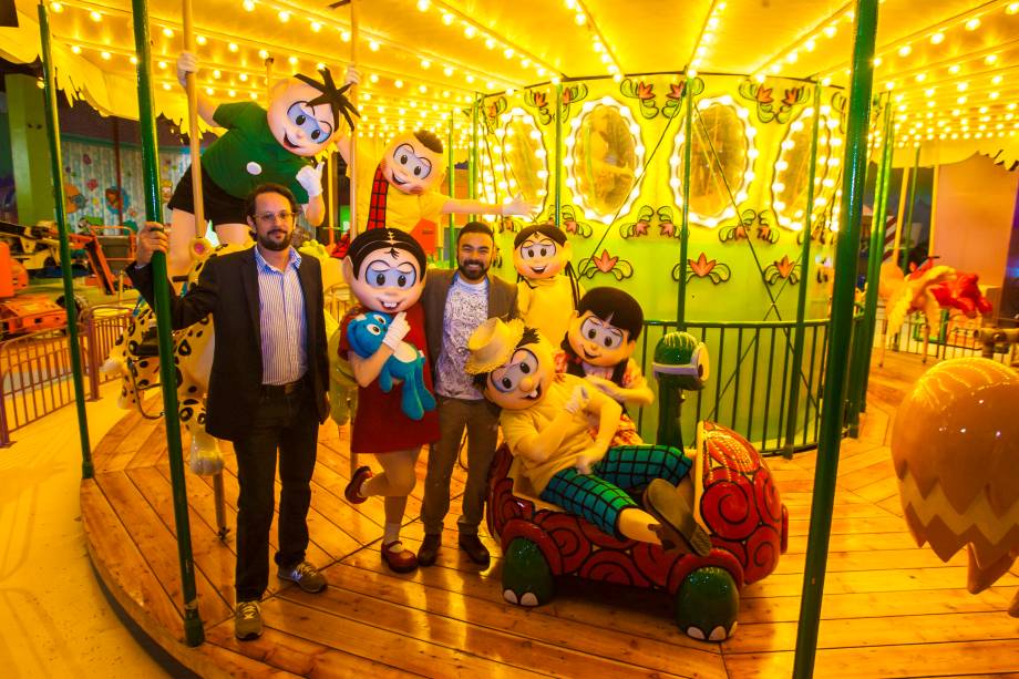 Marcelo Beraldo e Mauro Sousa com os personagens Marcelo Beraldo e Mauro Sousa com os personagens