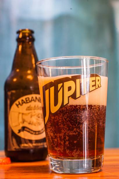 A cerveja nacional Júpiter Habanero Dubbel