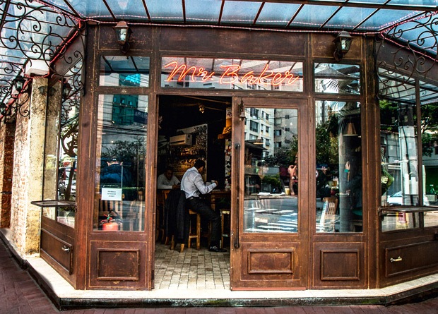 O minúsculo endereço tem o clima acolhedor das padocas de bairro O minúsculo endereço tem o clima acolhedor das padocas de bairro