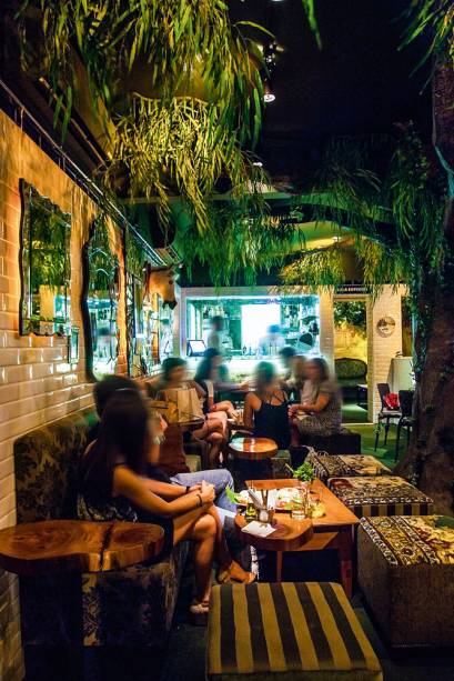 Espelhos de antiquário e móveis vintage Espelhos de antiquário e móveis vintage