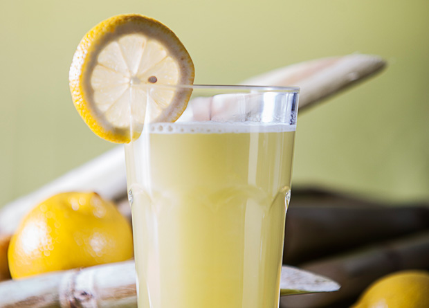 A garapa com limão-siciliano A garapa com limão-siciliano