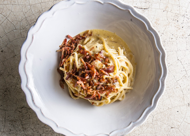 Espaguete à carbonara Espaguete à carbonara
