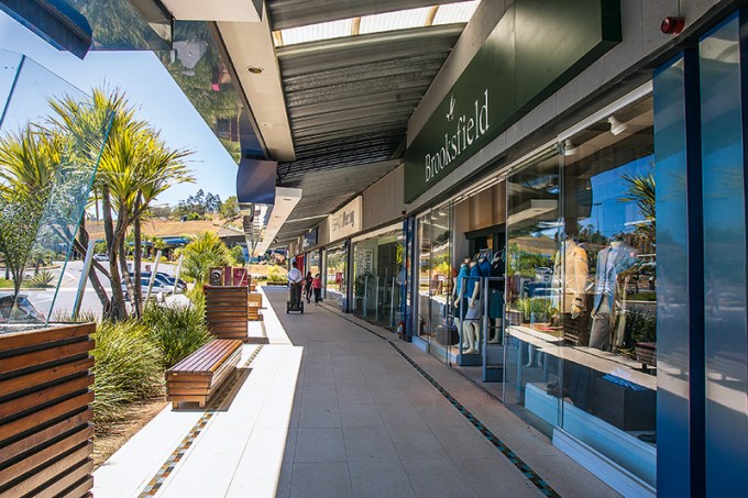 Outlet Premium
