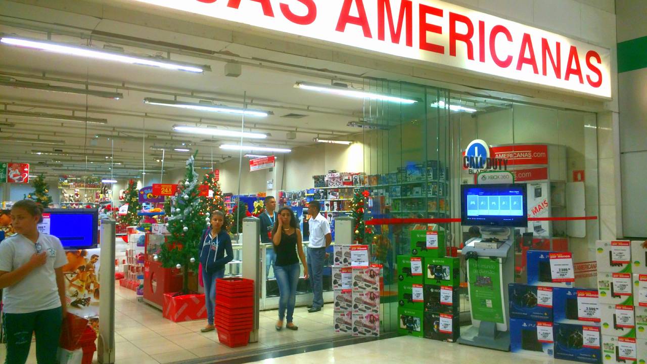 lojas-americanas_shopping-leste-aricanduva_creditos_gabriel-bentley.jpeg