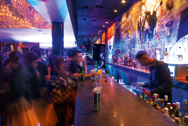 Ambiente de balada: muito procurado para festas de aniversário Ambiente de balada: muito procurado para festas de aniversário